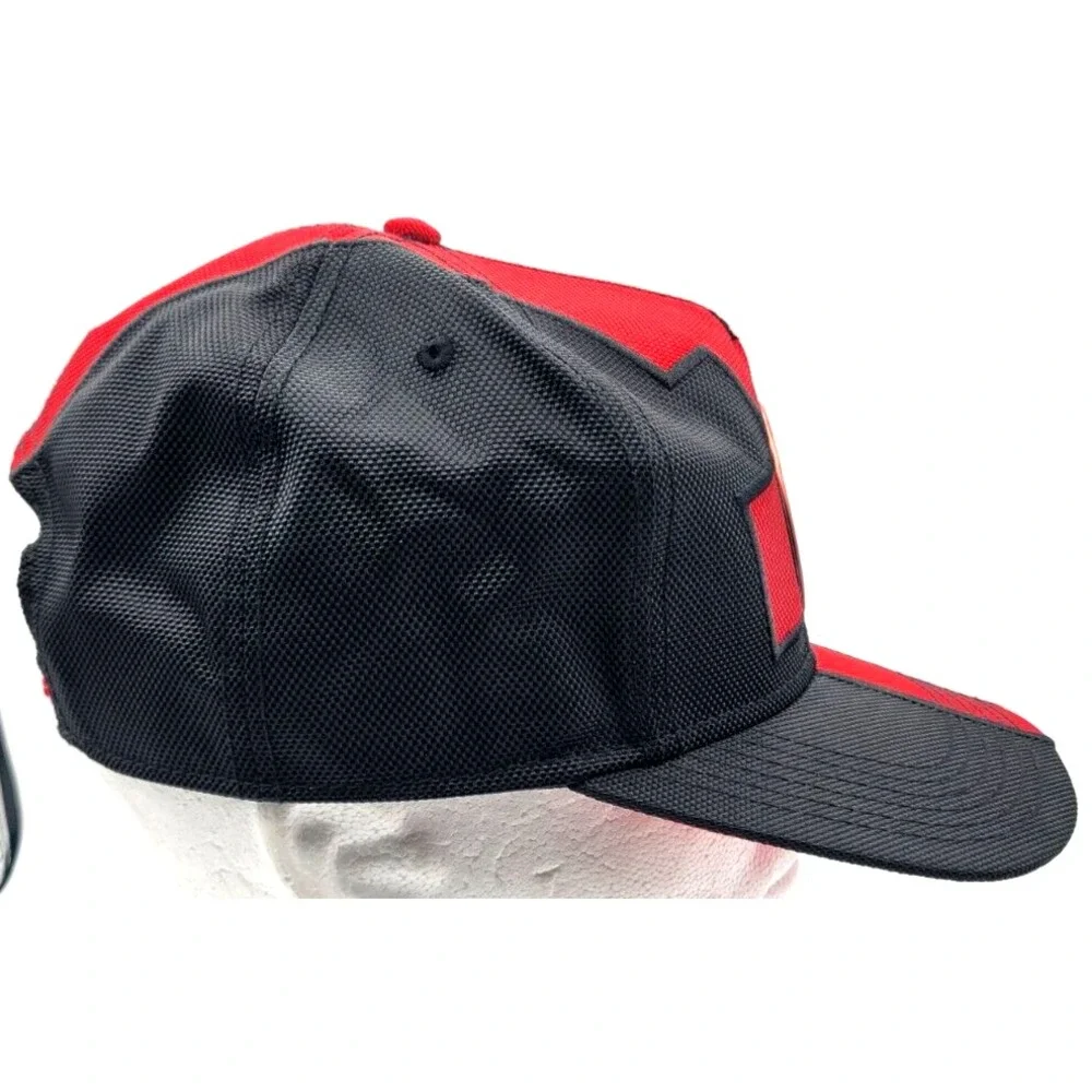 MARVEL DEADPOOL HAT SNAP BACK MARVEL ONE SIZE FITS‎ MOST MCU